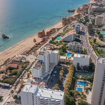 Seaview, Workspace, Pools, 150m To *
